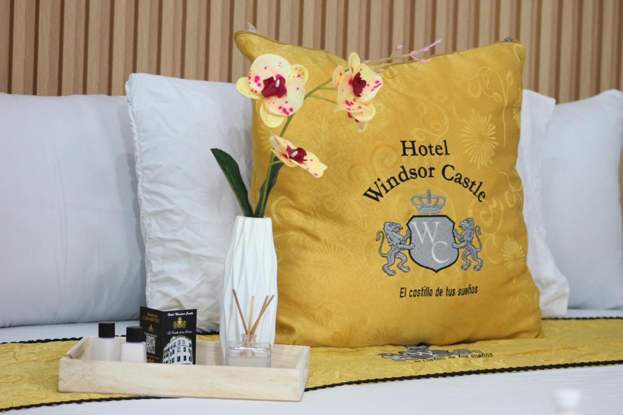 Hotel Windsor Castle Bogota Exterior photo