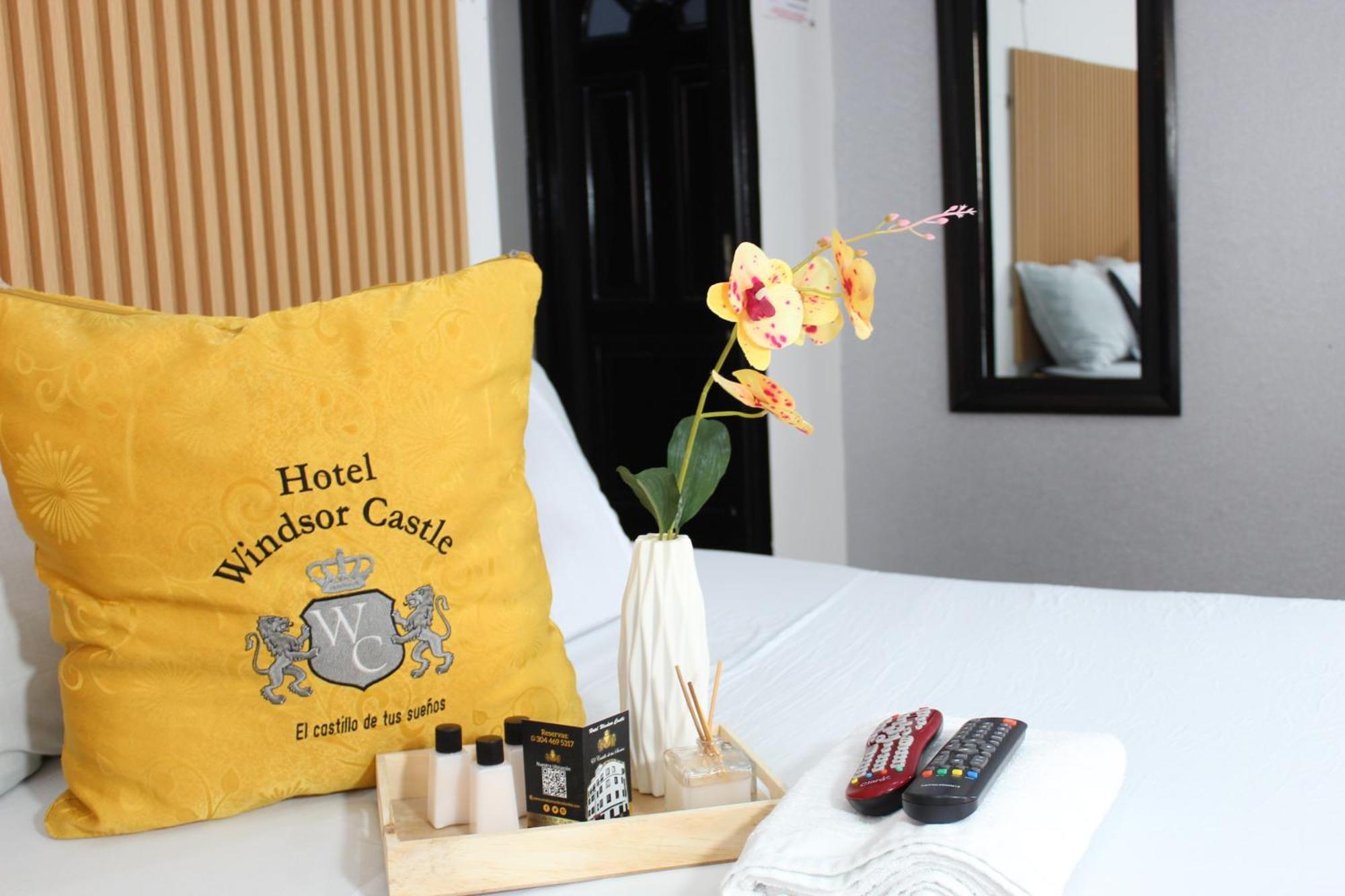 Hotel Windsor Castle Bogota Exterior photo