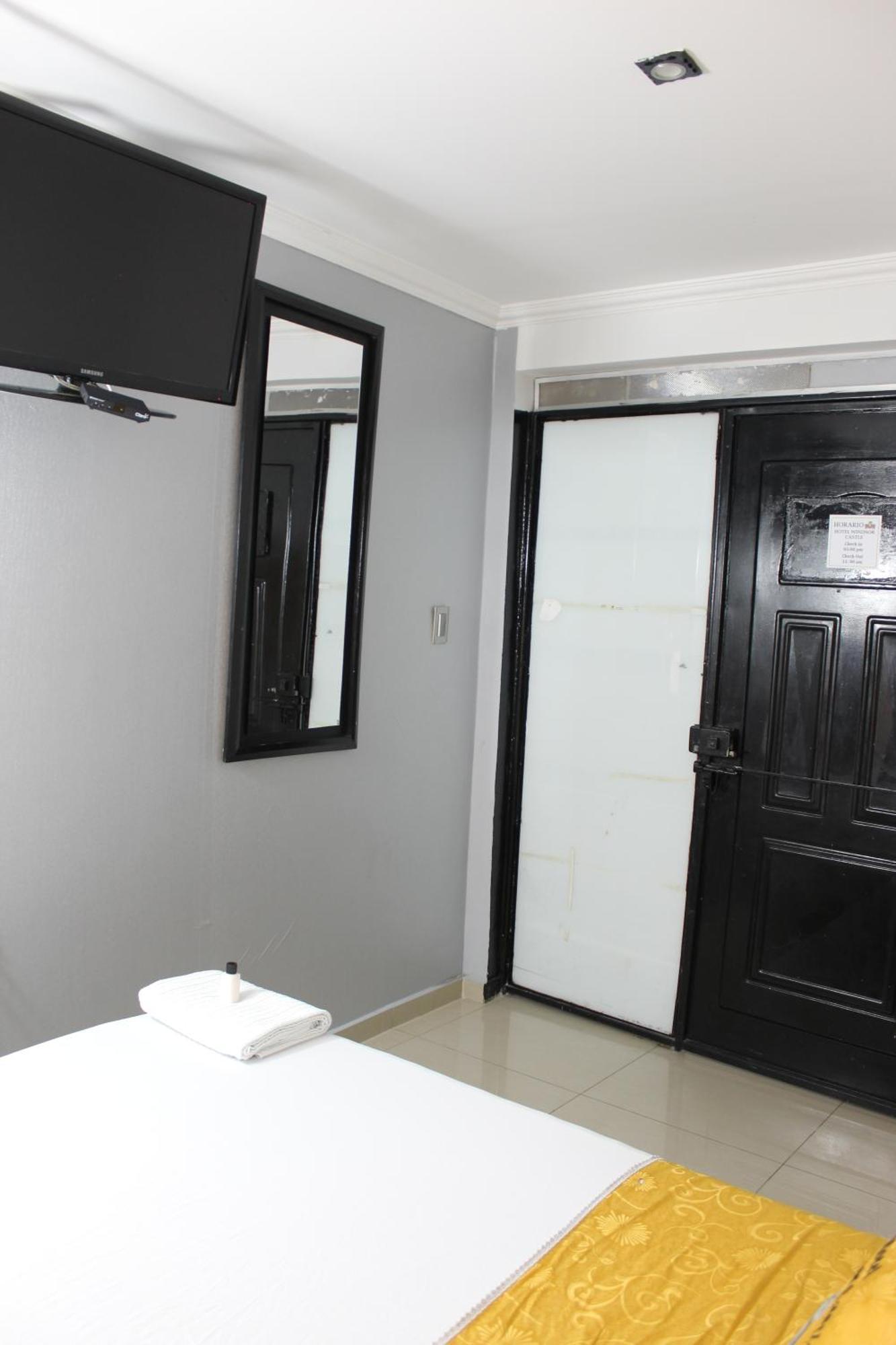 Hotel Windsor Castle Bogota Exterior photo